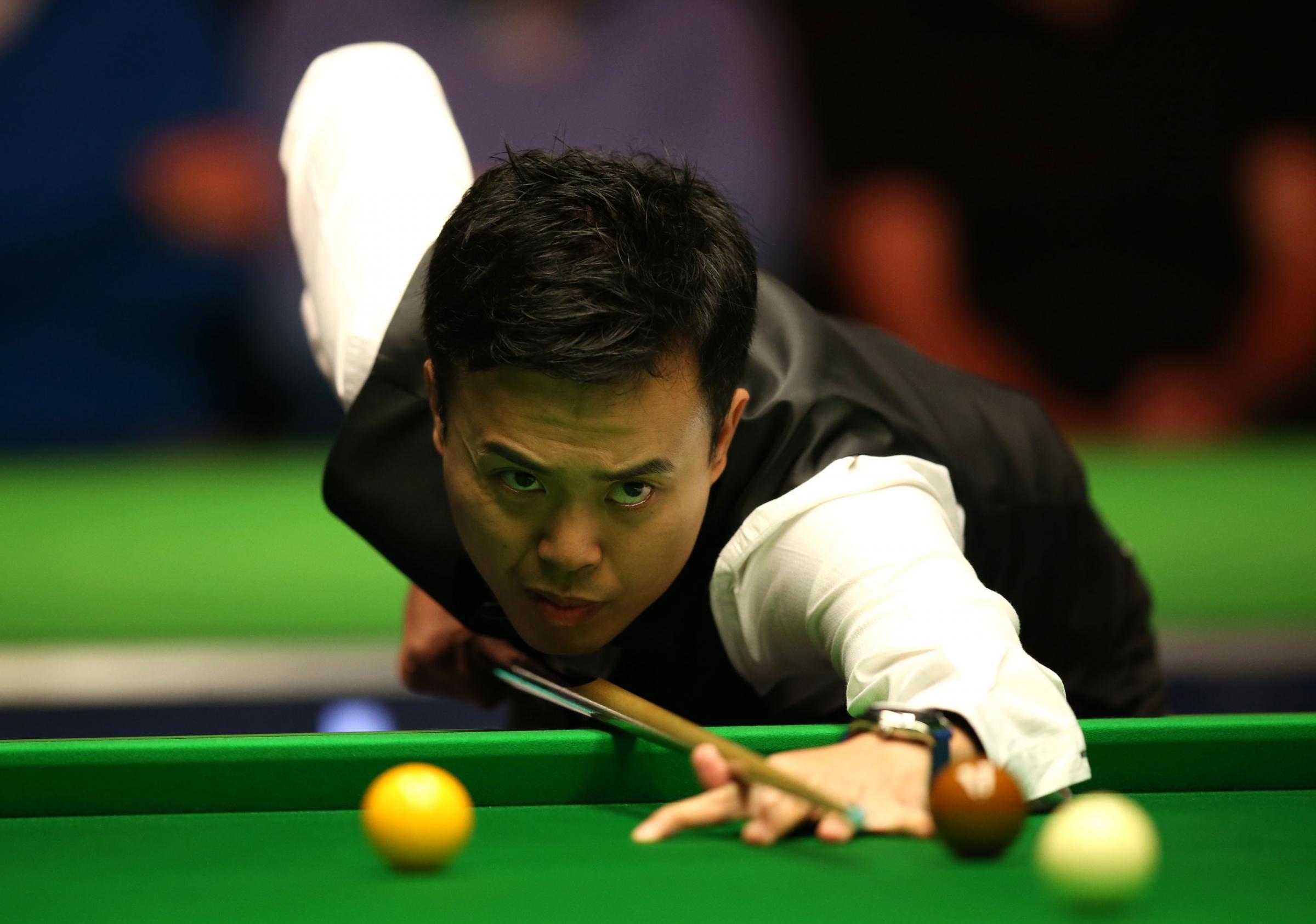 泰国羽毛球队血洗韩国羽毛球队，陶菲克三分雨点燃全场