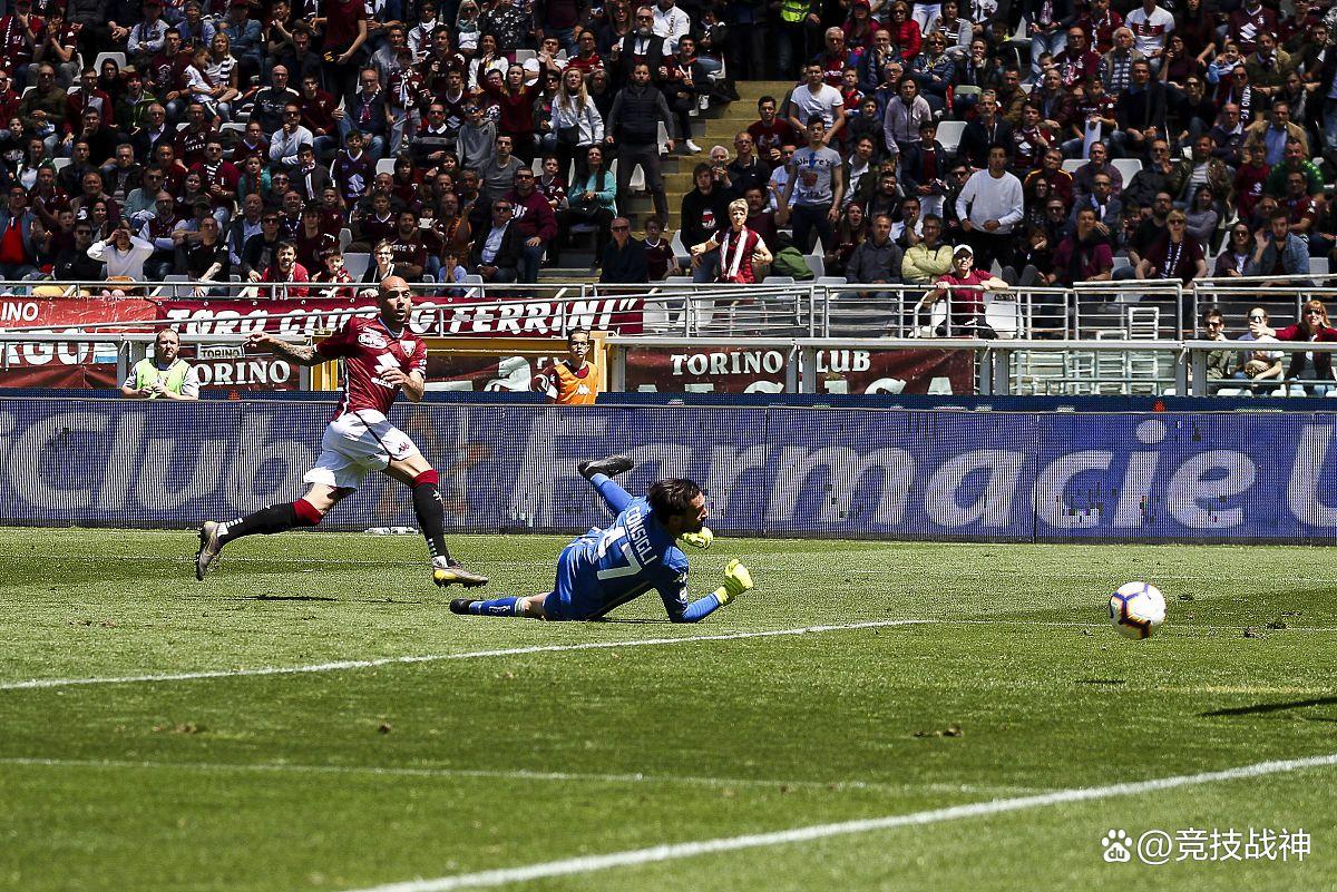 关于汉堡主场失利,球迷情绪低迷的信息 关于汉堡主场失利,球迷情绪低迷的信息