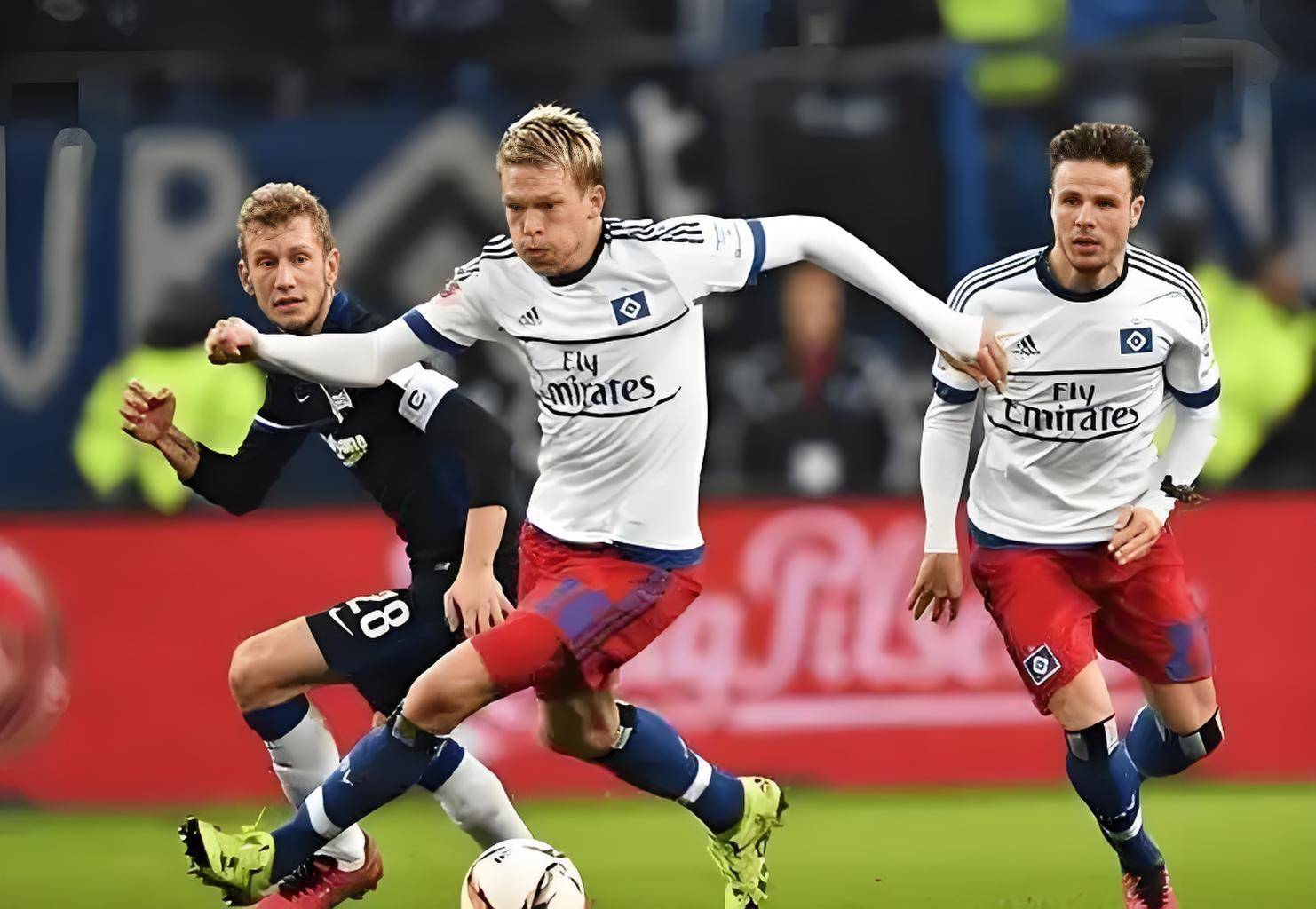 沙尔克04客场大胜:4-0击败乌德勒支的简单介绍 沙尔克04客场大胜:4-0击败乌德勒支的简单介绍