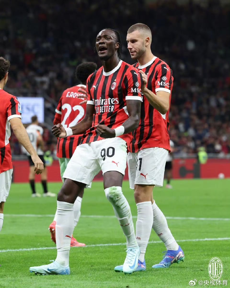 包含AC米兰狂胜罗马，赢得连胜的词条