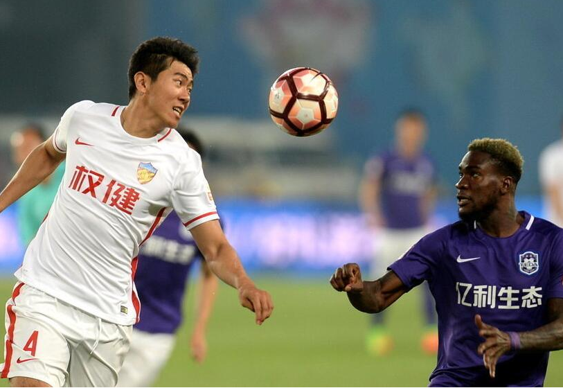 包含天津泰达客场大胜大连一方，取得宝贵三分的词条