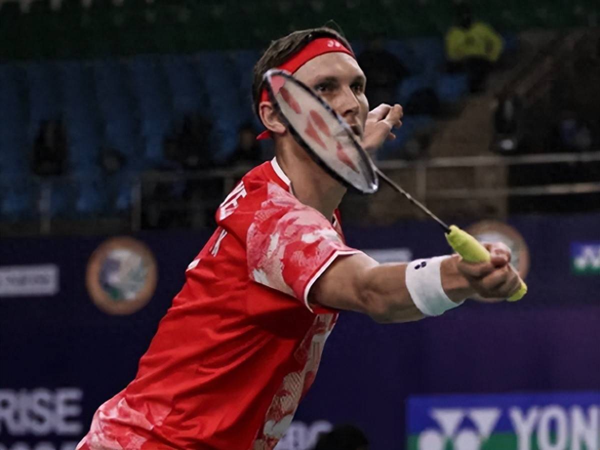 包含韩国队碾压印度队，安赛龙点燃赛场的词条